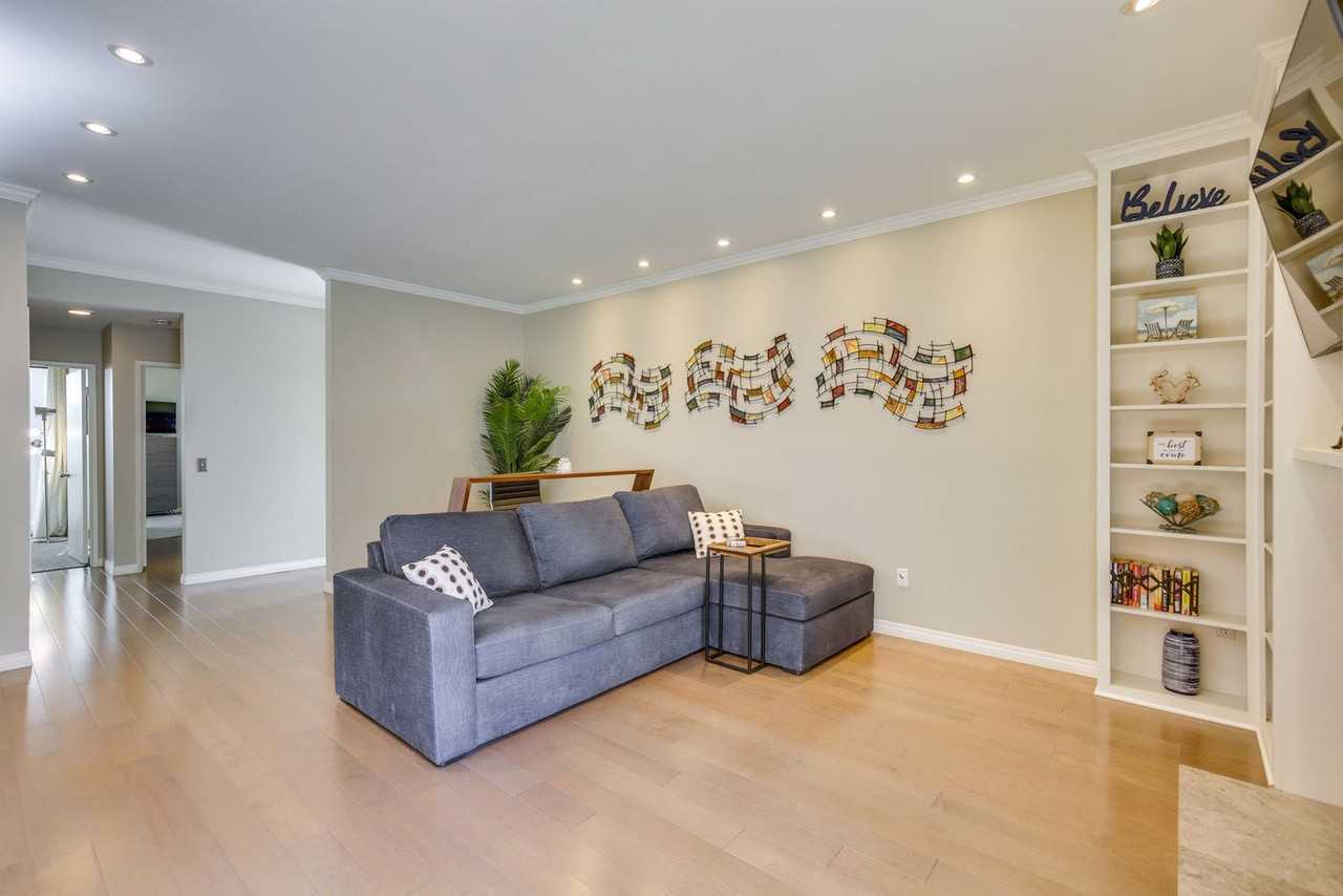 701 Kettner Blvd #1546094P - Photo 3 of 27