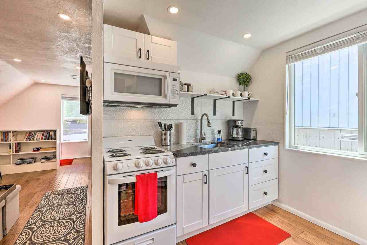 420 Elati St #1545920P - Photo 4 of 20