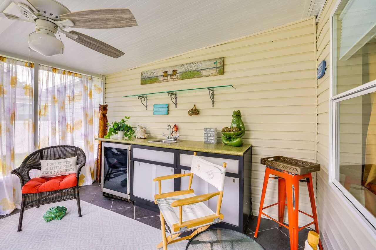 274 Riverwood Rd #1546056P - Photo 4 of 13