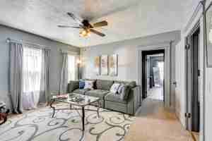 featured image of 71 Sanford St