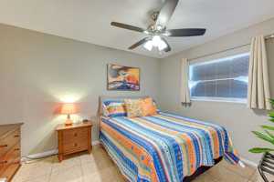 featured image of 1555 N Tuttle Ave