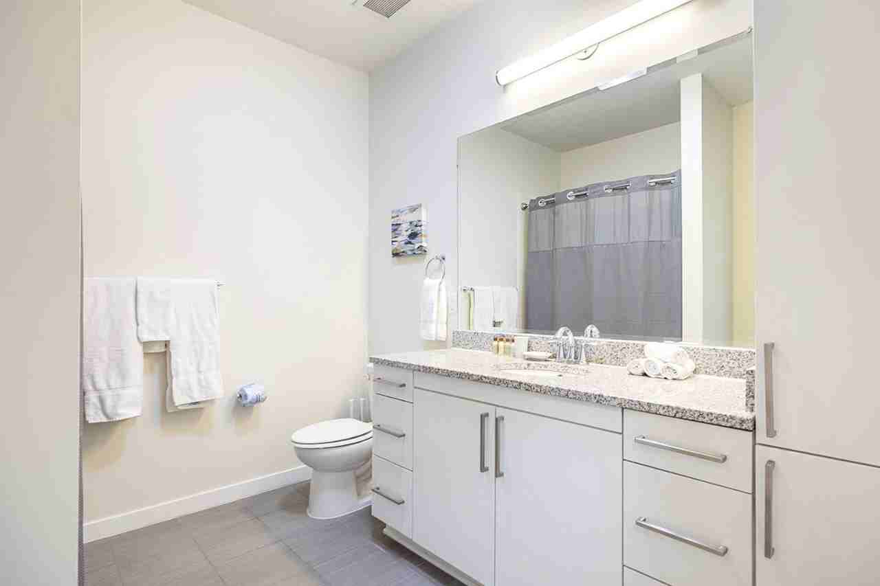81 Tresser Blvd #1547625P - Photo 6 of 7