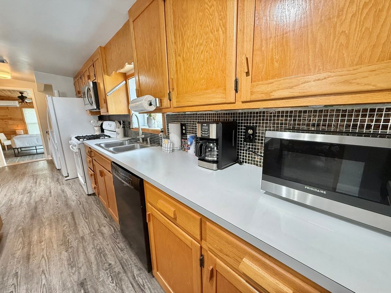 366 Osborne Dr Ne #1549246P - Photo 4 of 7