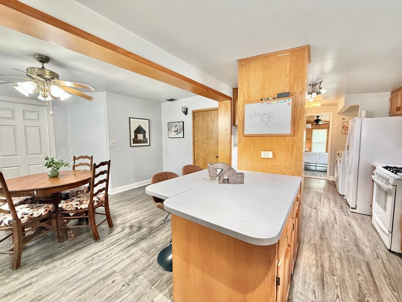 366 Osborne Dr Ne #1549246P - Photo 5 of 7