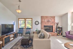 1701 Nw Wallace Rd - Photo 1 of 1