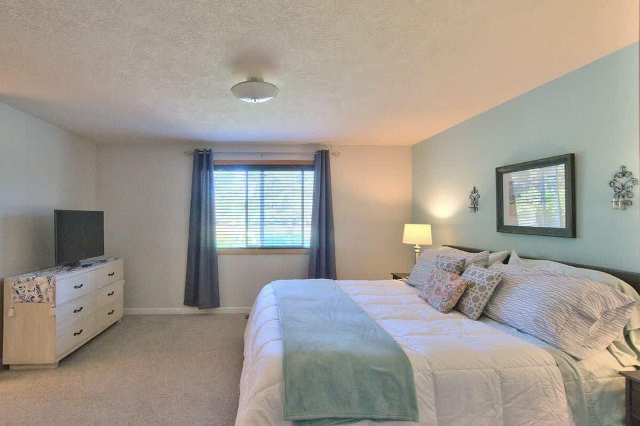 1701 Nw Wallace Rd #1550269P - Photo 7 of 28