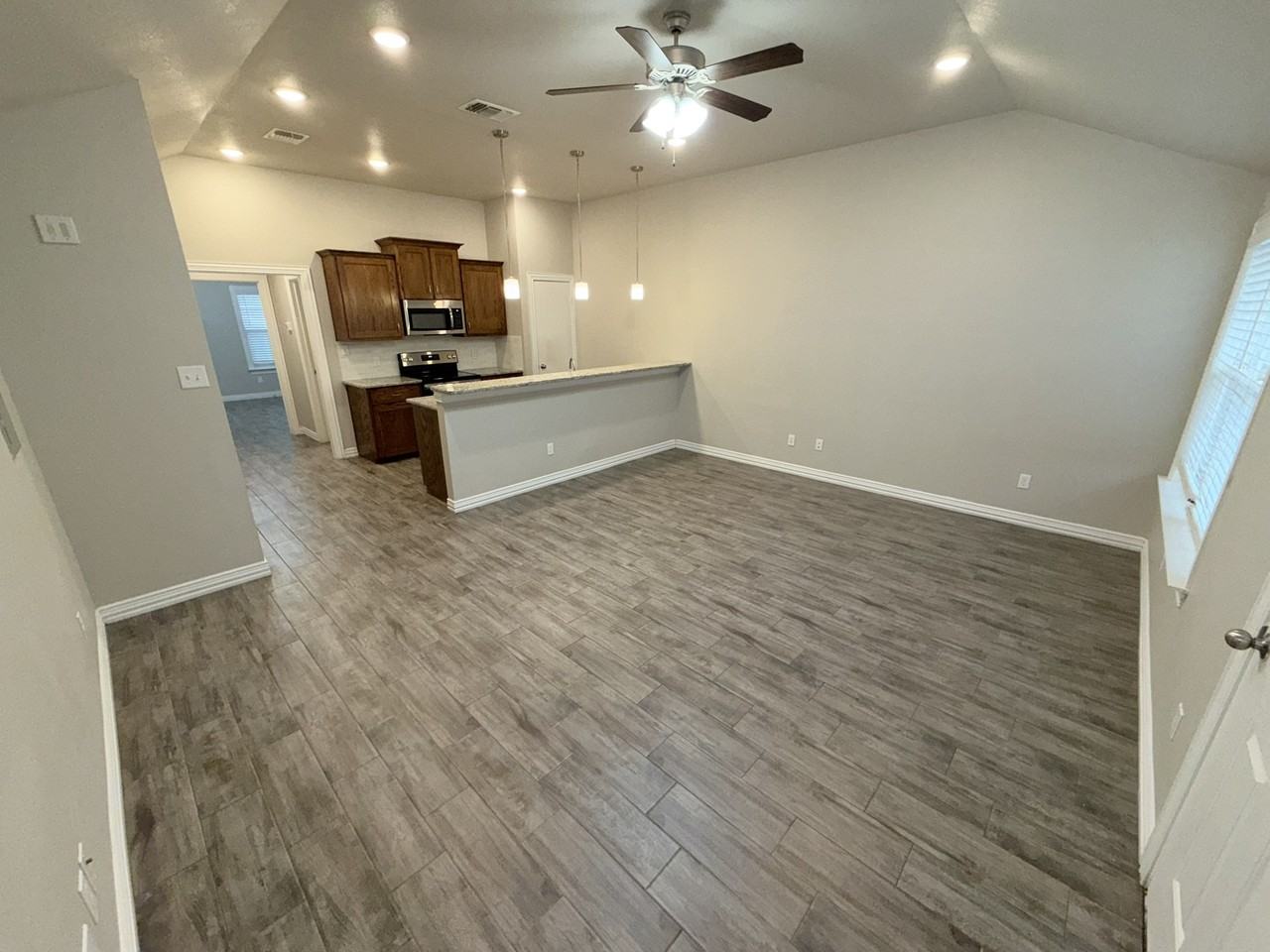 3345 Berkshire Drive - Photo 3 of 10
