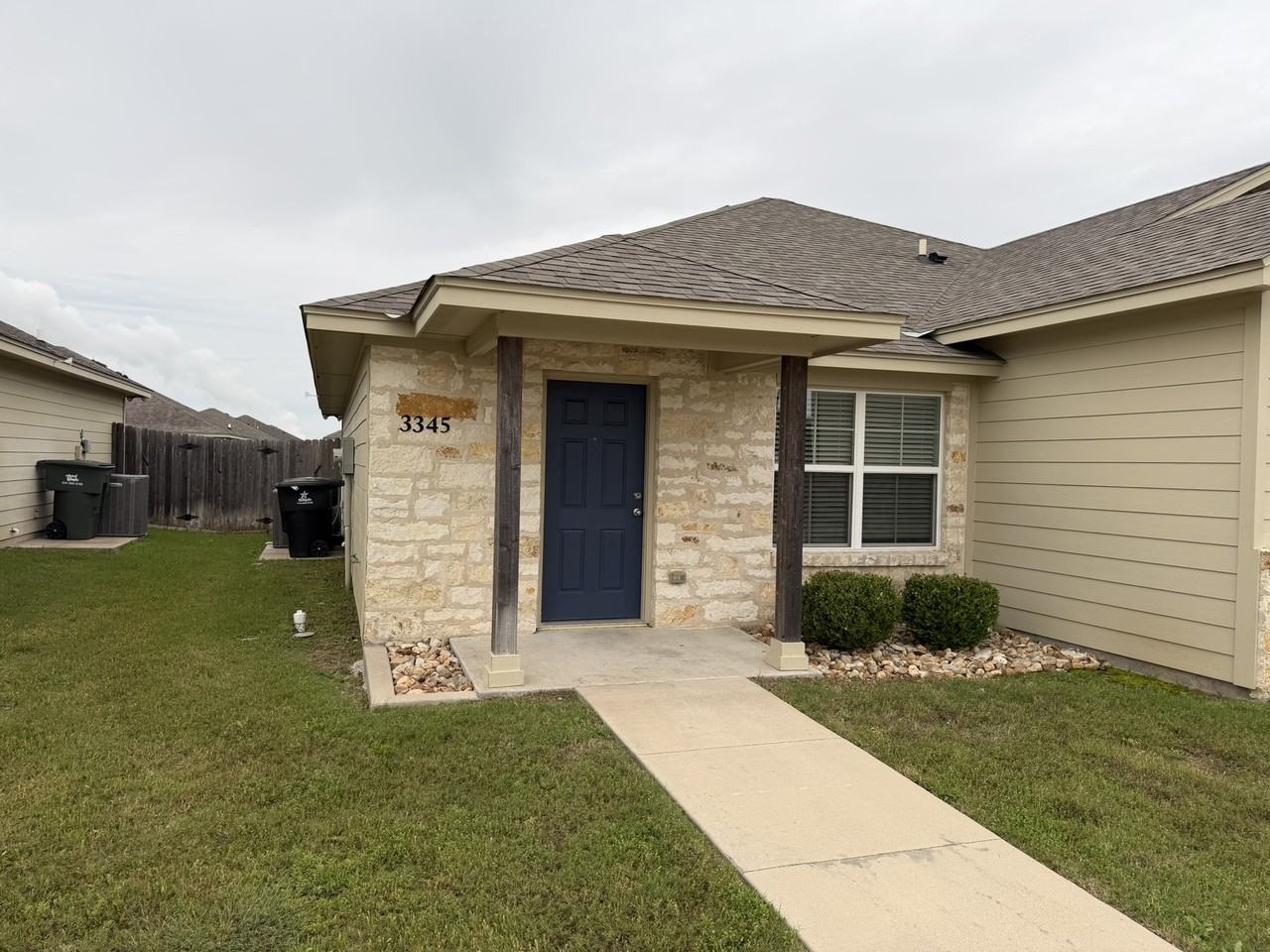 3345 Berkshire Drive - Photo 2 of 10