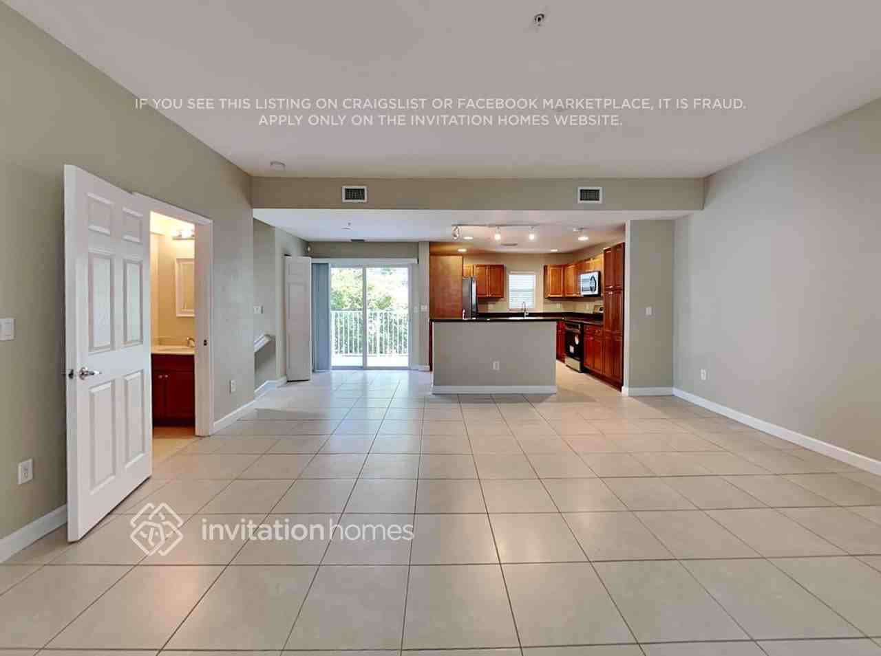 461 Ne 1st St #11 - Photo 5 of 20