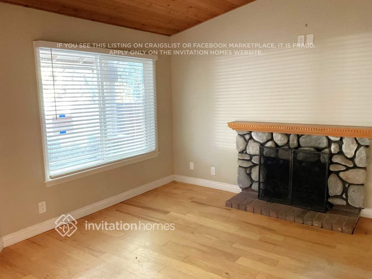 27837 Ridgegrove Dr - Photo 3 of 10
