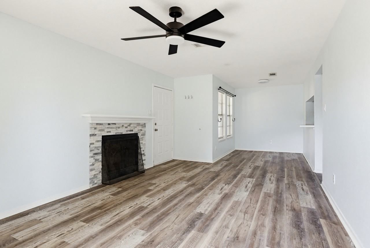 14343 Judson Road - 405Unit 405 #405 - Photo 5 of 17