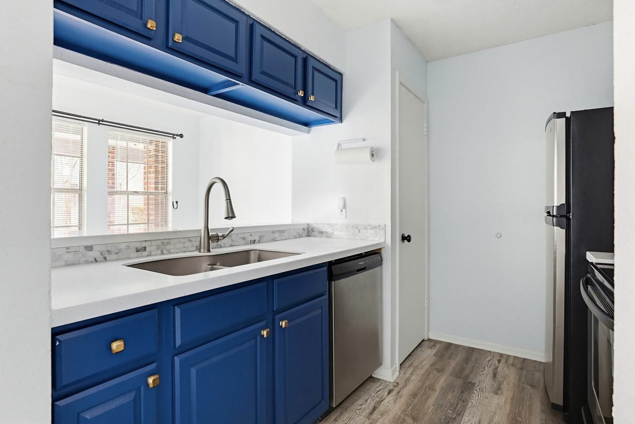 14343 Judson Road - 405Unit 405 #405 - Photo 7 of 17