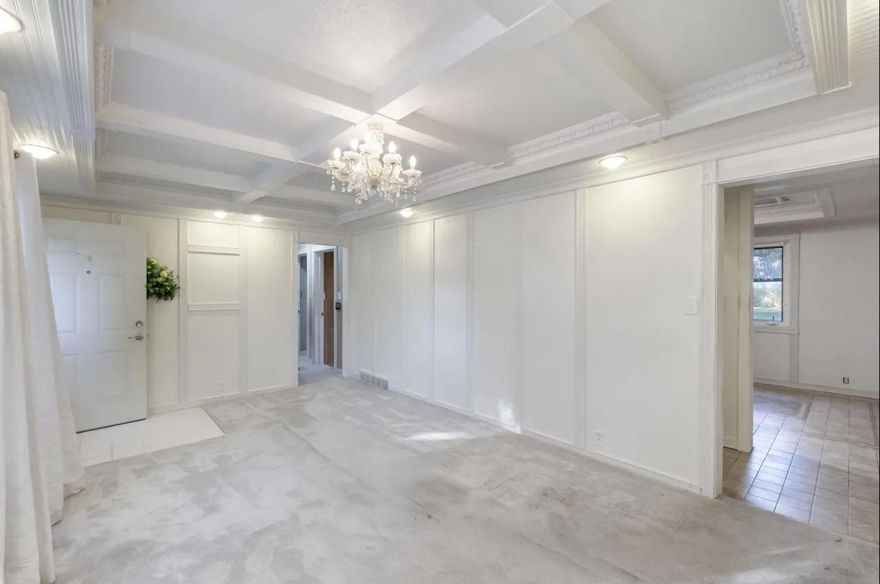 432 Ardmore Street - Photo 6 of 24