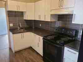 featured image of 1574 Logan Ave #3