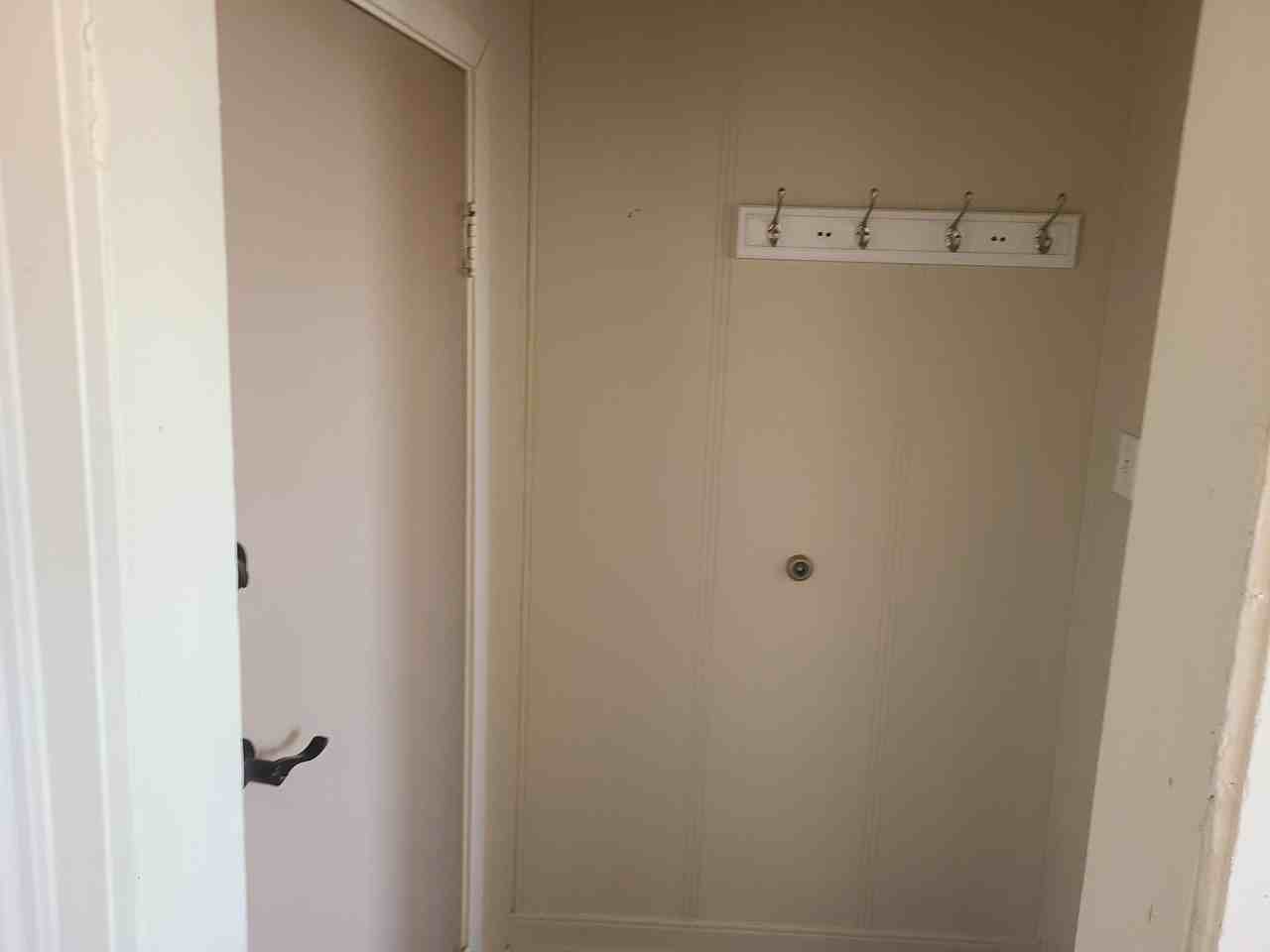 1574 Logan Ave #3 - Photo 4 of 10