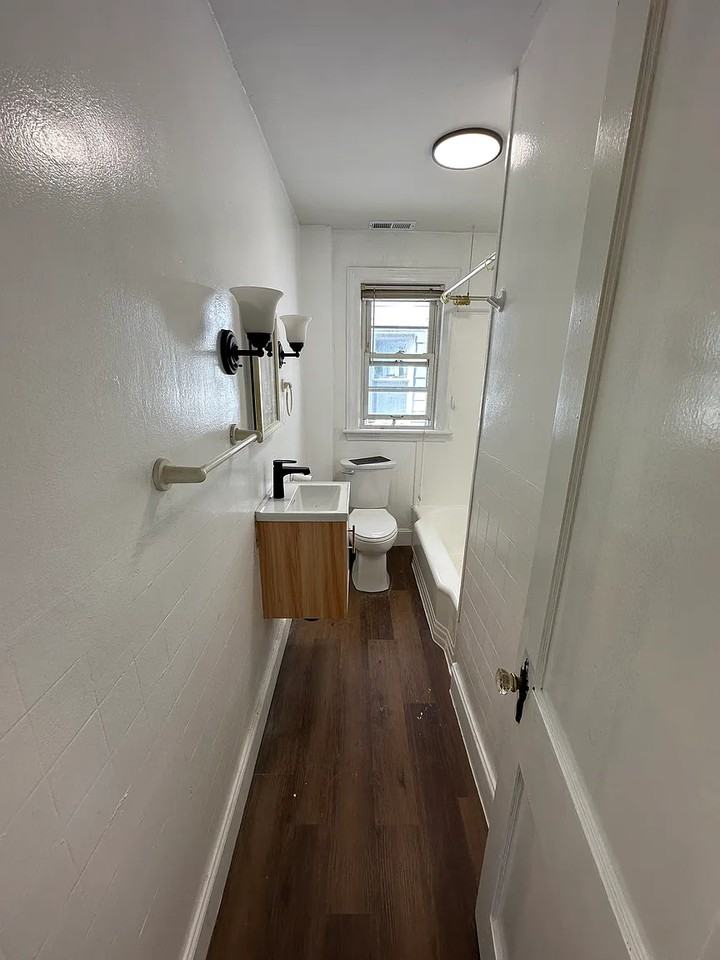 417 North Walnut Street #2 - Photo 6 of 26