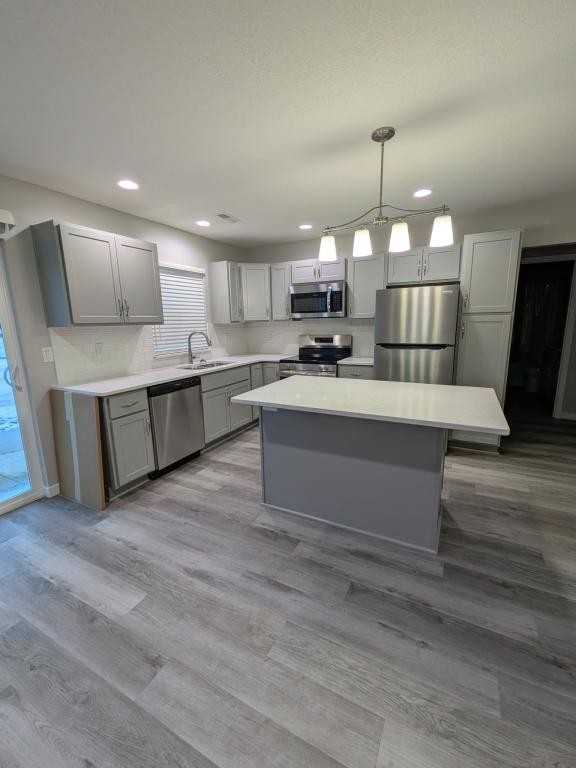 14 Reserve Ct - Photo 2 of 21