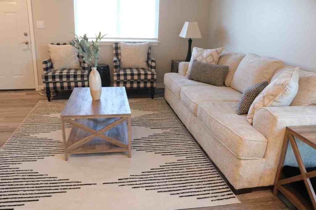 14 Reserve Ct - Photo 7 of 21