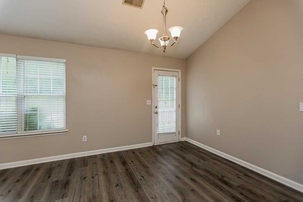 4878 Noah Rdg - Photo 5 of 16