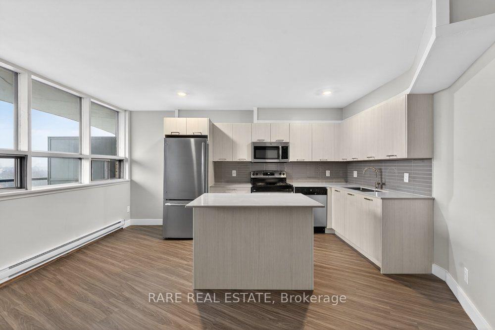 4340 Bloor Street West #602 - Photo 2 of 12