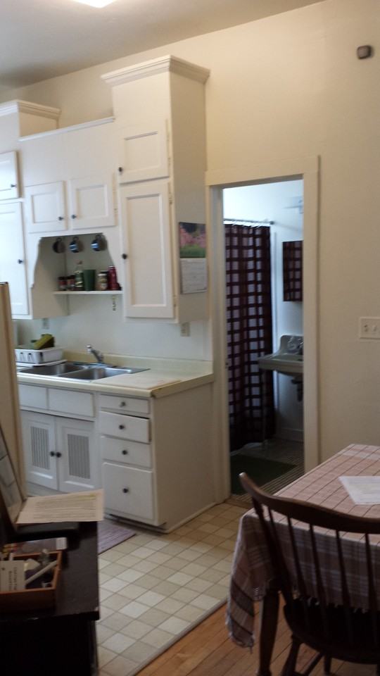 590 Holly Avenue - Photo 5 of 12