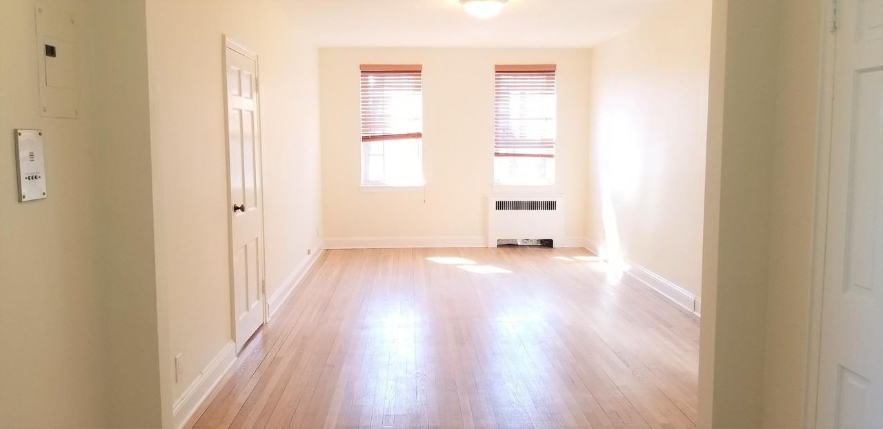 12 Ware St #33 - Photo 2 of 12