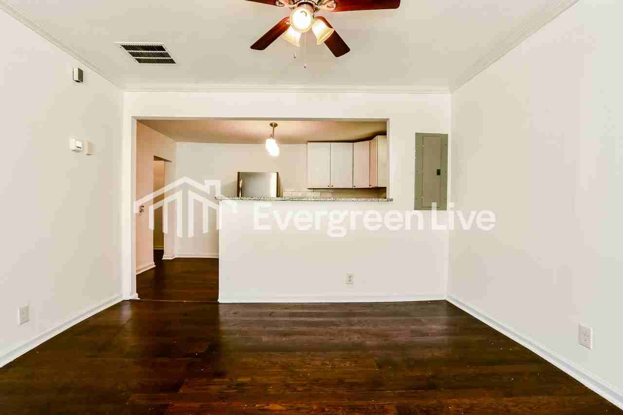 2308 Palmetto Ave Sw - Photo 4 of 15