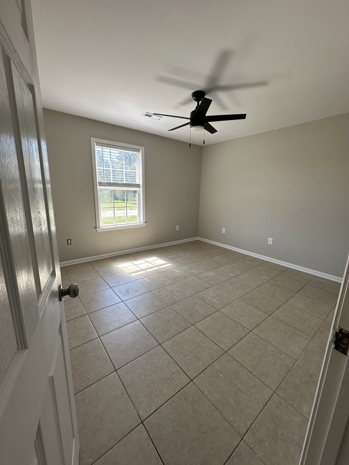 309 Toy Ln #309 - Photo 7 of 11