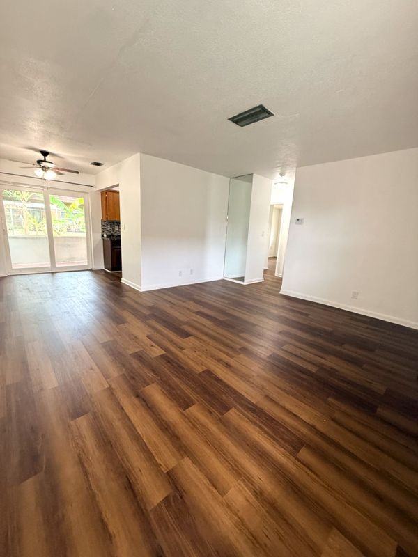 4001 Nw 31st Ave - Photo 2 of 13