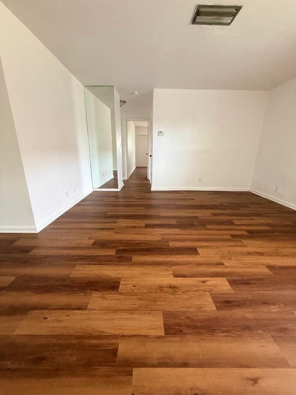 4001 Nw 31st Ave - Photo 6 of 13