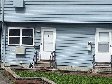 265 Blake St - Photo 3 of 13
