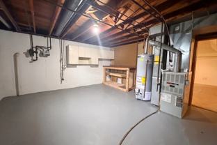 1 Winsted Pl - Photo 1 of 1