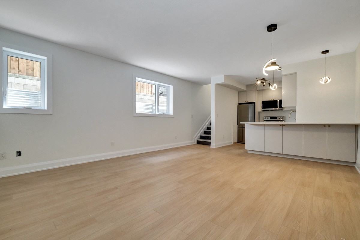 533 Broadhead Avenue #B - Photo 5 of 16