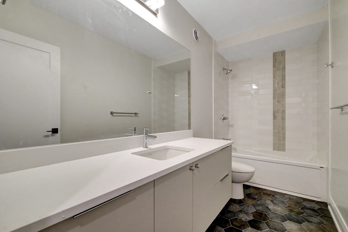 533 Broadhead Avenue #B - Photo 6 of 16