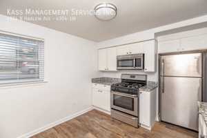 featured image of 4904 N Harlem Ave