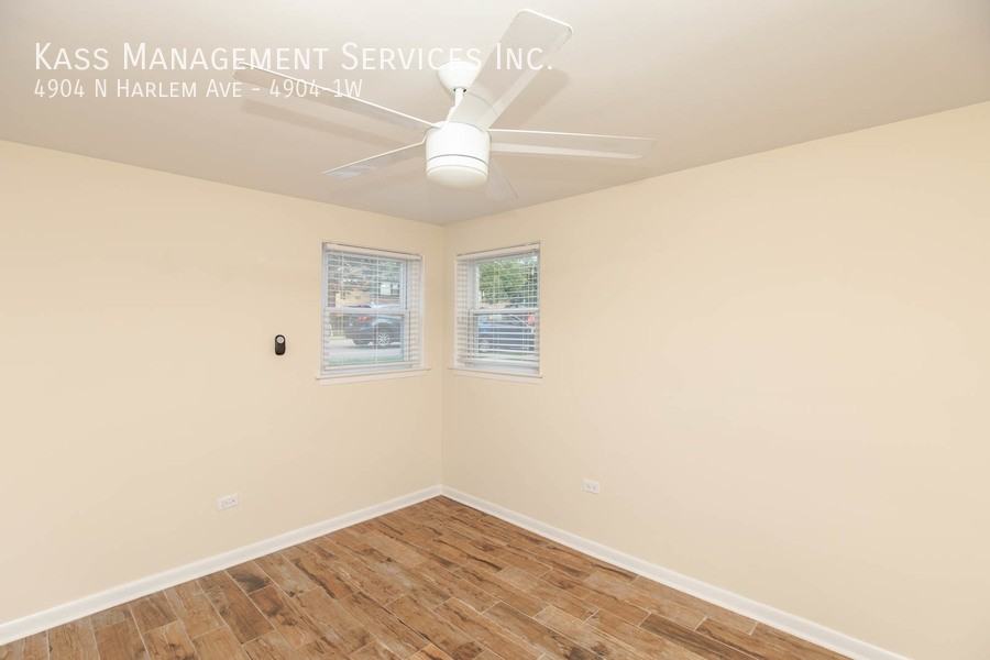 4904 N Harlem Ave #4904-1W - Photo 6 of 8