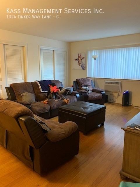 1324 Tinker Way Lane #C - Photo 2 of 11