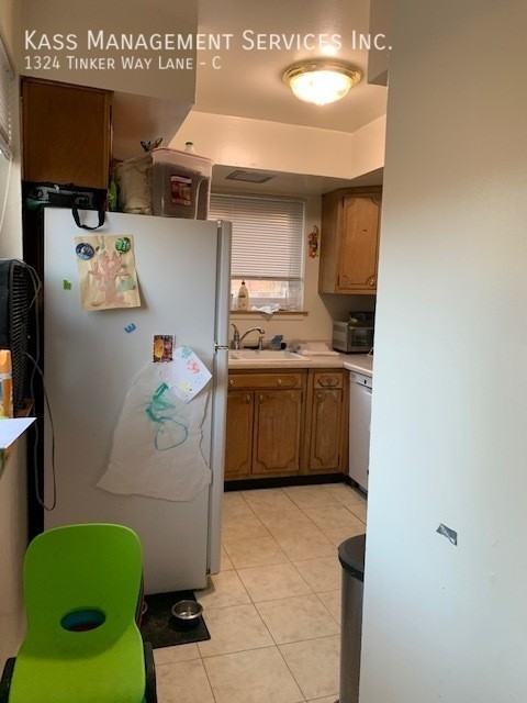 1324 Tinker Way Lane #C - Photo 5 of 11