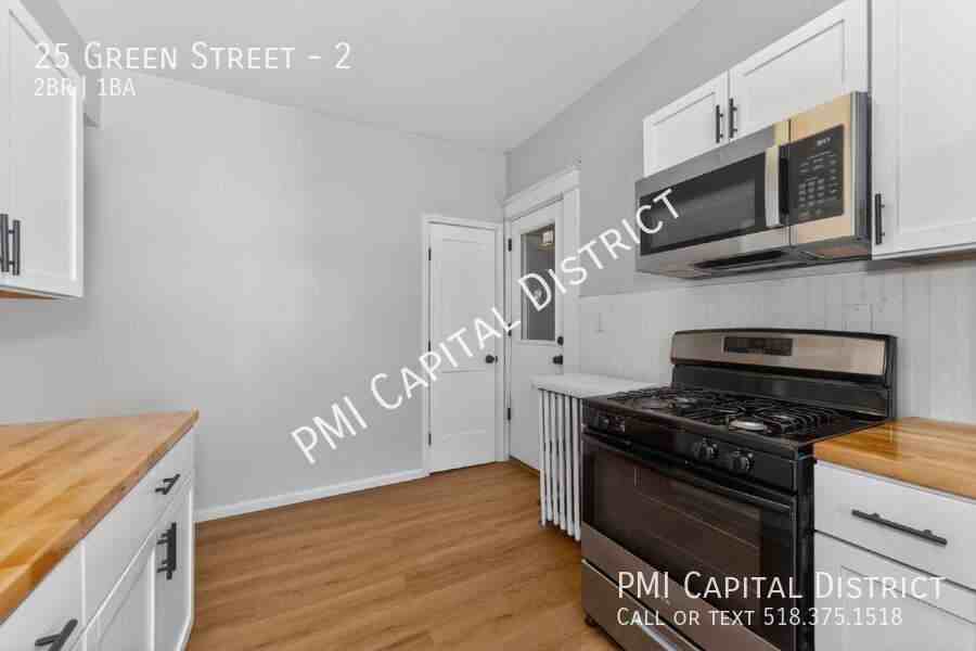 25 Green St #2 - Photo 4 of 21