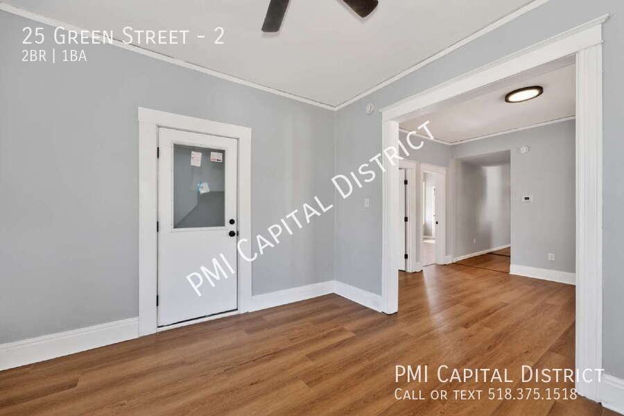 25 Green St #2 - Photo 7 of 21