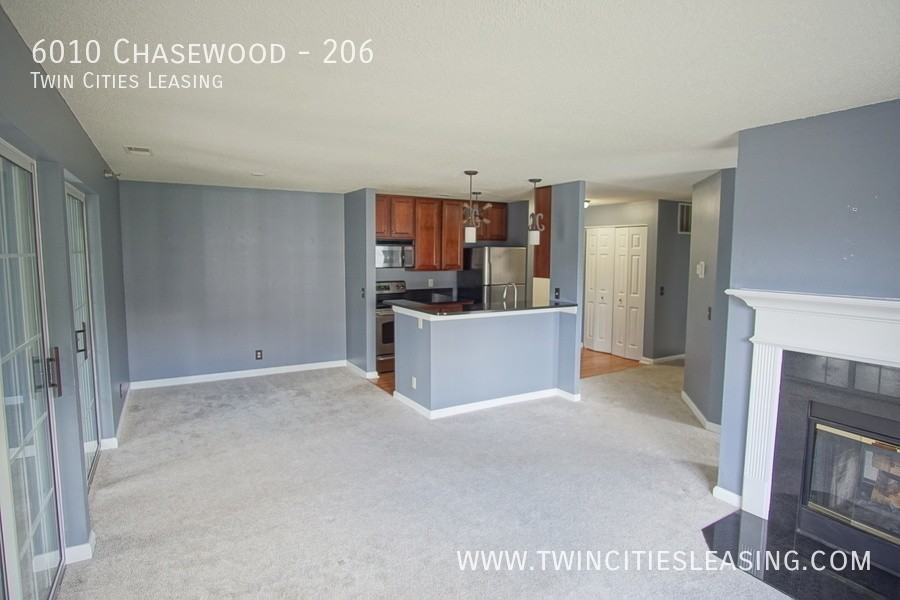 6010 Chasewood Pkwy #206 - Photo 6 of 31