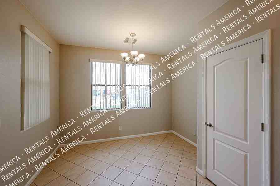 2218 N 135th Dr - Photo 6 of 30
