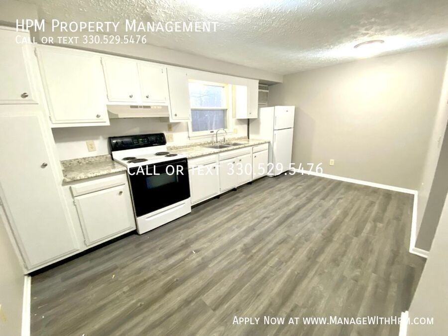 5871 Portage St Nw - Photo 6 of 12