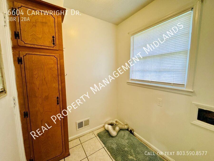6604 Cartwright Dr - Photo 5 of 16