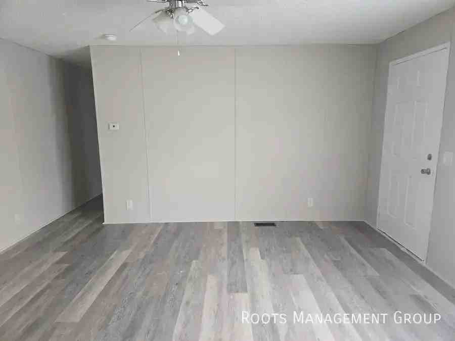 2569 Apollo Dr - Photo 7 of 19