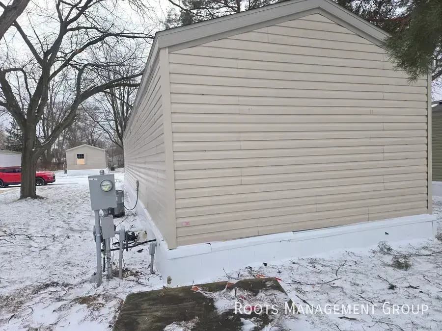 2881 Gemini St - Photo 3 of 18