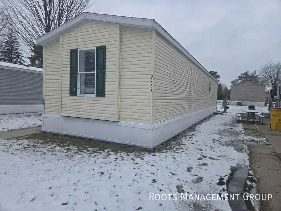 2857 Gemini St - Photo 2 of 18