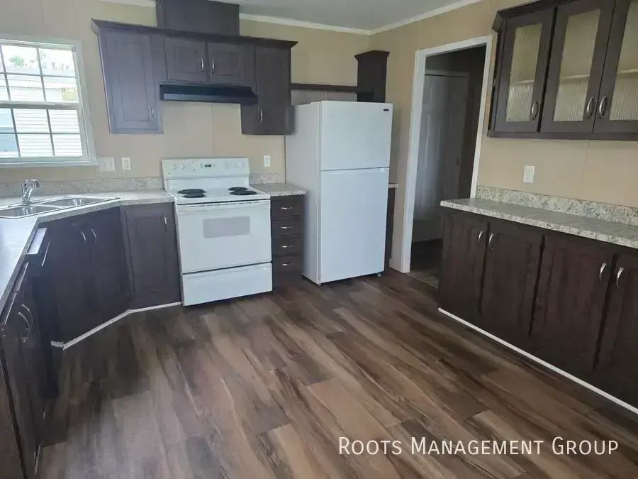 2513 Aspen St #2513A - Photo 3 of 16