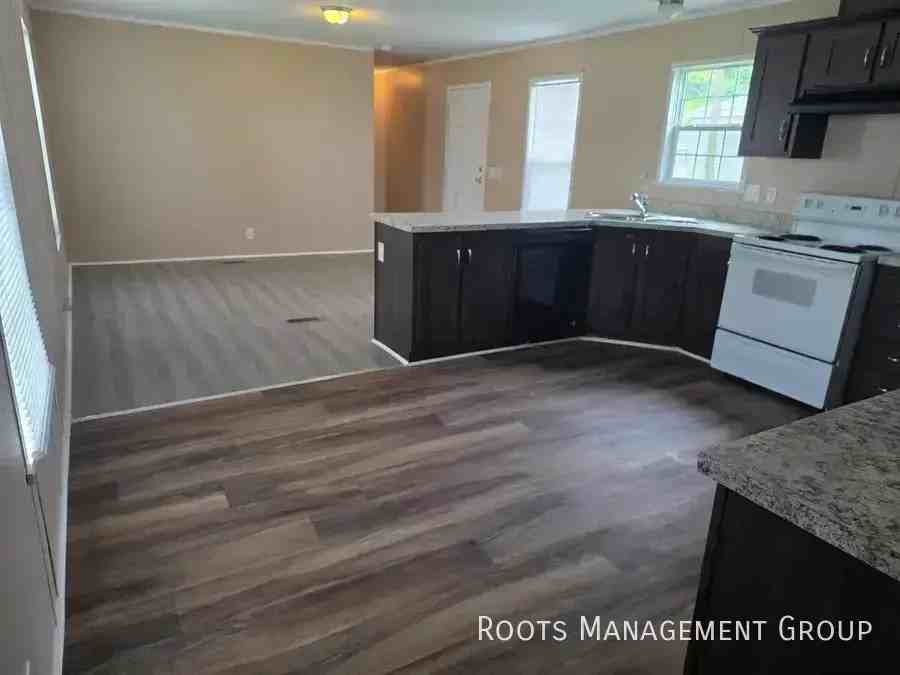 2513 Aspen St #2513A - Photo 4 of 16
