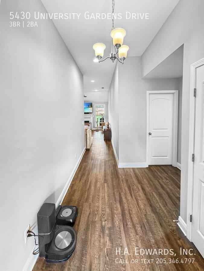 5430 University Gardens Dr - Photo 4 of 21